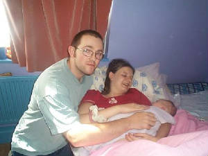archiewithmummyanddaddysept1st.jpg
